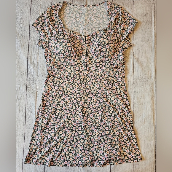 No Boundaries Plus Size 1X Floral Multicolor Sweetheart Mini Dress Spring - Picture 2 of 10